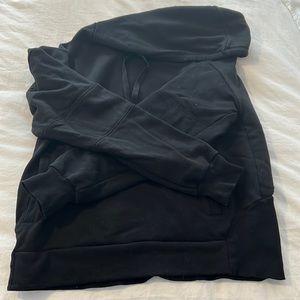 Alo yoga hooded sweatshirt